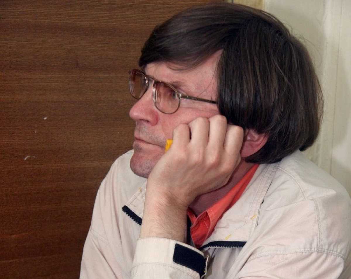 Ушёл из жизни новгородский журналист Сергей Овчаров Ушёл из жизни новгородский журналист Сергей Овчаров